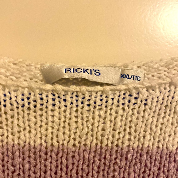 Sweater - Picture 2 of 3